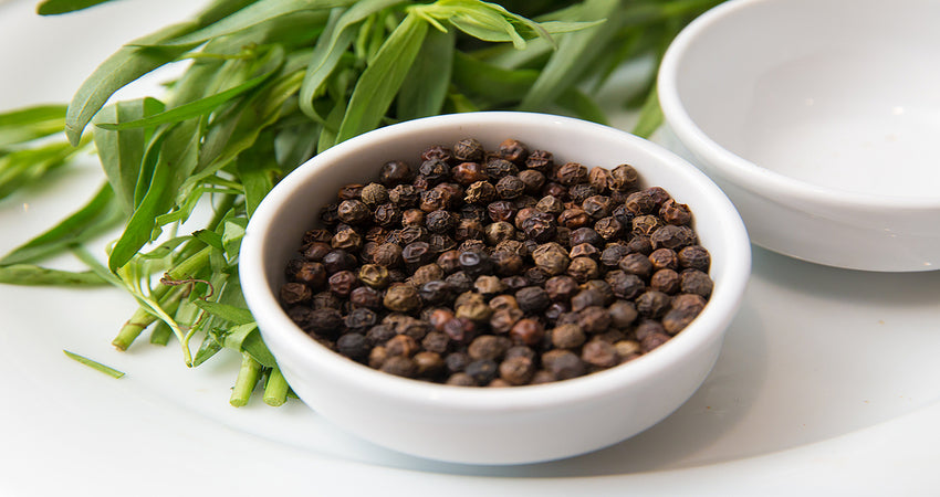 Black pepper extract for boosting metabolism